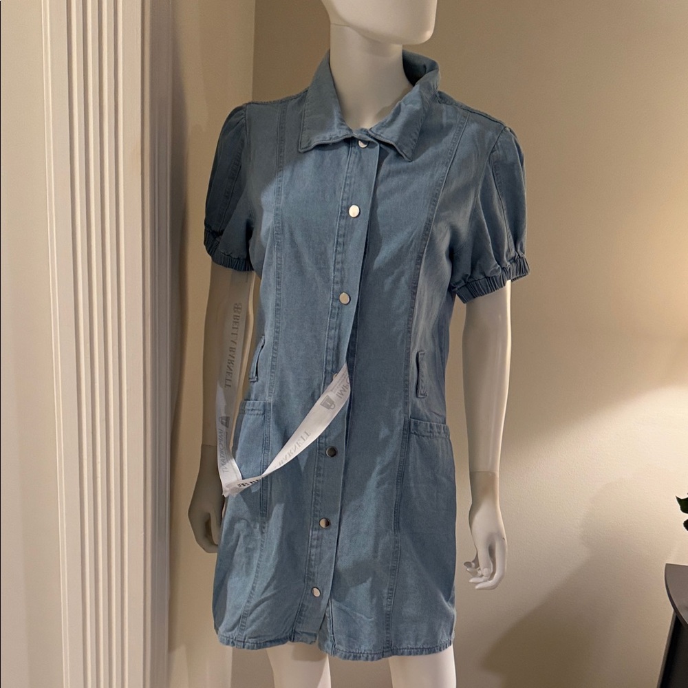 Bella Barnett Denim Button-Up Dress